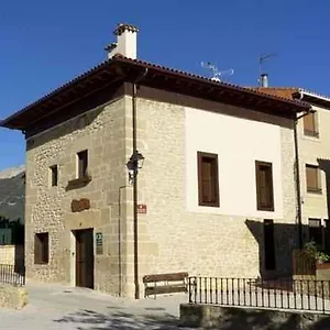mercedes-etxea.basquecountryhotels.org/